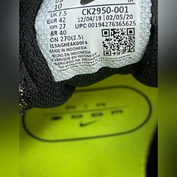 Nike WMNS Air Zoom Division Black Flash Crimson Sneakers Size 10 NWOT MSRP $100 - Picture 10 of 11